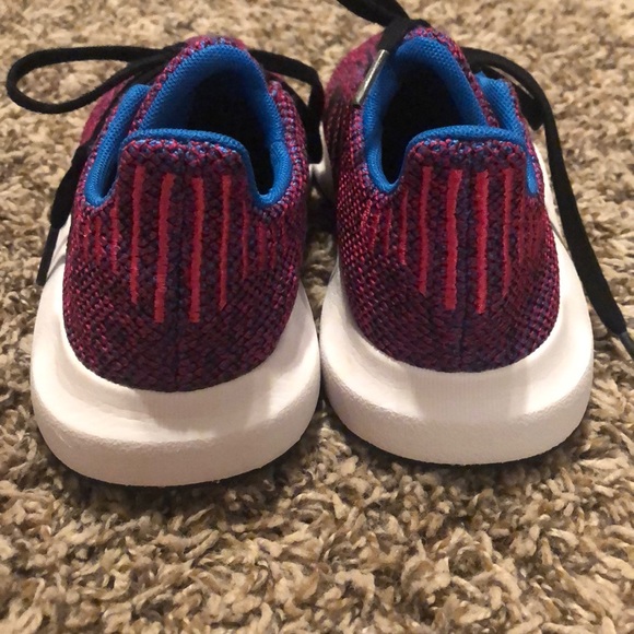 Worn about 3 times amazing shoes - Picture 2 of 5